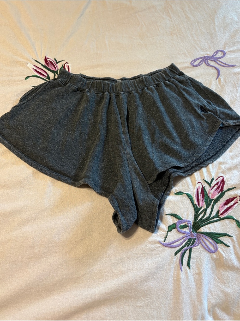 NWOT Free People Movement Around We Go Shorts in Charcoal Gray - Picture 4 of 7